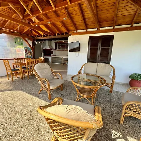 Panayia's In Countryside Appartement